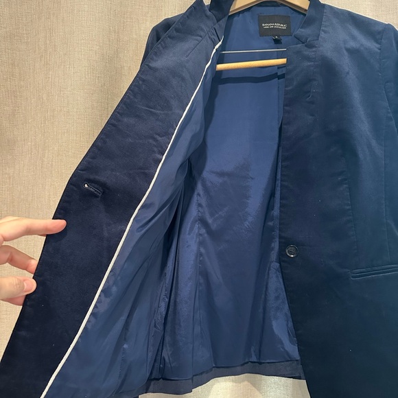 Banana Republic Navy Blue Velvet Blazer - Picture 3 of 6